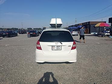 Унаа сатуу: Honda Fit: 2001 г., 1.3 л, Бензин, Хетчбек — 5