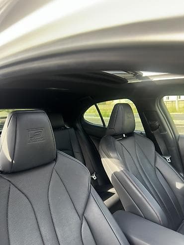 lexus e: Lexus UX: 2018 г., 2 л, Бензин, Кроссовер — 10