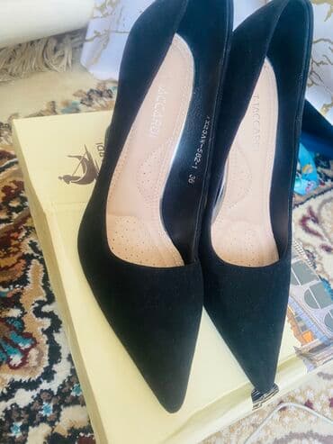 черные туфли на каблуке: Б/у — 1