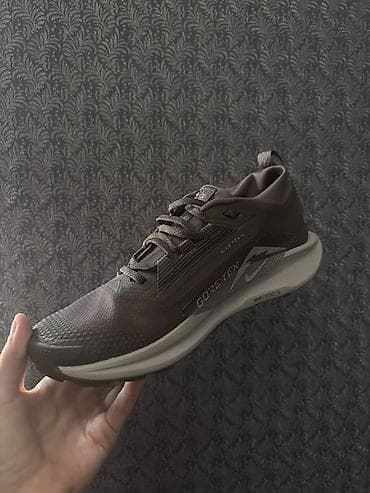 gore tex обувь: Мужские кроссовки, 42, 41, 41.5, Nike, Новый, цвет - Коричневый — 2