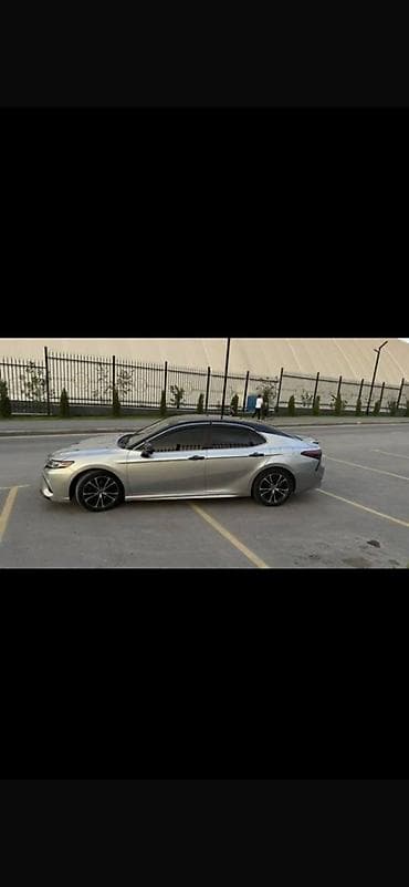 70: Toyota Camry: 2018 г. — 3