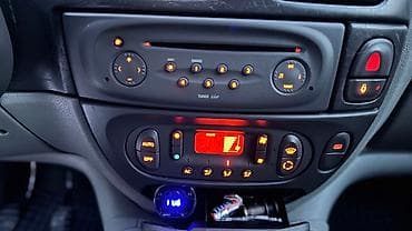 renault scenic: Renault Scenic: 2001 г., 1.6 л, Механика, Бензин, Хэтчбэк — 4