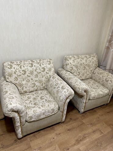 мяхкая мебел: Очень мягкие красивык кресела в классическом стиле. Характеристики: - — 6