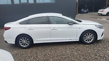 prius 2012: Hyundai Sonata: 2019 г., 2 л, Автомат, Газ, Седан — 4