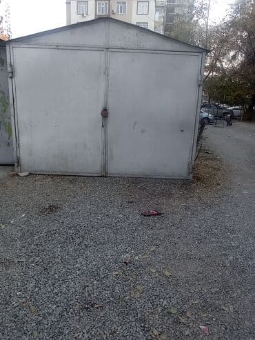 Гараж сатам: Металлический гараж (ракушка) в дворовой зоне. - Конструкция — 2