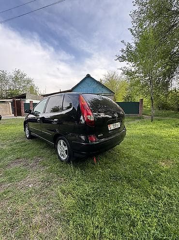 фолсваген пассат б 5: Nissan Almera Tino: 2005 г., 1.8 л, Кол менен иштөөчү, Бензин, Вэн/Минивэн — 7