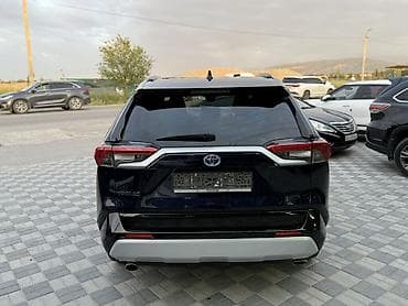 134: Toyota RAV4: 2020 г., Гибрид, Кроссовер — 4