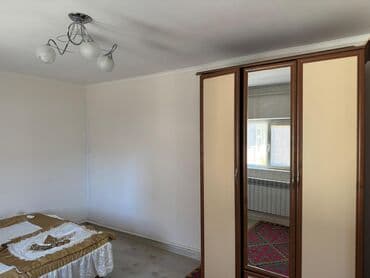 7 микра район: 33 м², С мебелью — 8