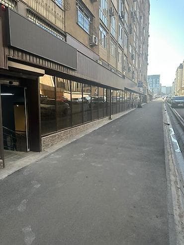 помещен: Аренда офисов, 130 м², В жилом комплексе, 1 линия, С отдельным входом, С отдельным сан узлом — 6