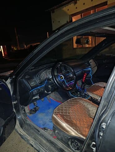 заклепка: Honda Accord: 1994 г., 2 л, Механика, Бензин, Седан — 7