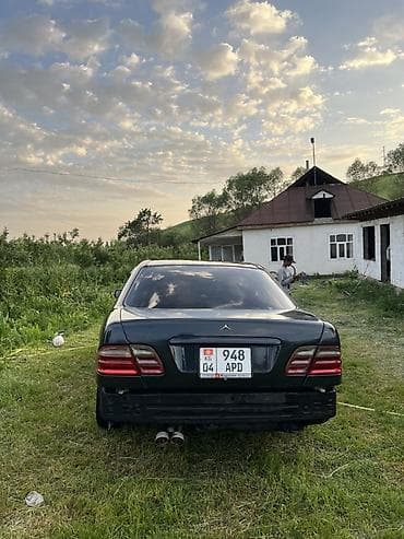 воз: Mercedes-Benz E-Class: 1999 г., 2 л, Механика, Бензин, Седан — 6