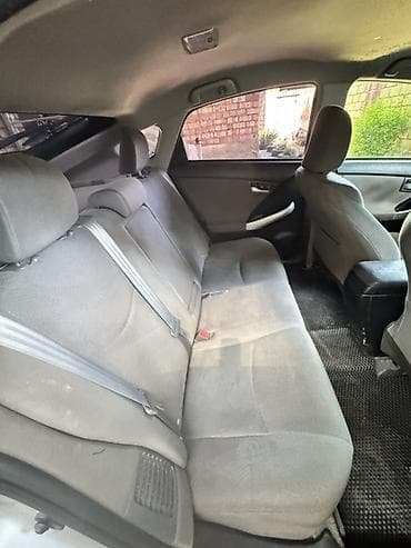 ключ на приус: Toyota Prius: 2015 г., 1.8 л, Робот, Гибрид, Хэтчбэк — 8