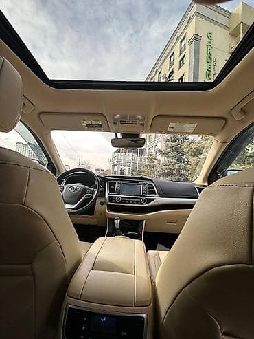 lc 200: Toyota Highlander: 2019 г., 3.5 л, Вариатор, Гибрид — 8