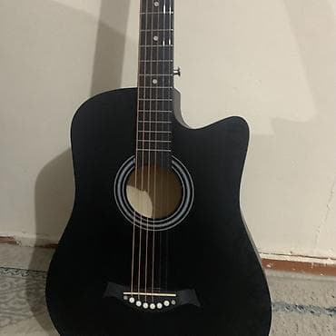 аренда музыкальных инструментов: Акустическая гитара типа дредноут с вырезом (cutaway), цвет — черный — 3