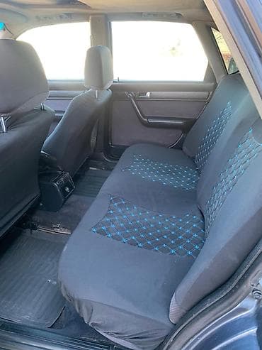 сапок алам: Audi 100: 1991 г., 2.3 л, Кол менен иштөөчү, Бензин, Седан — 6