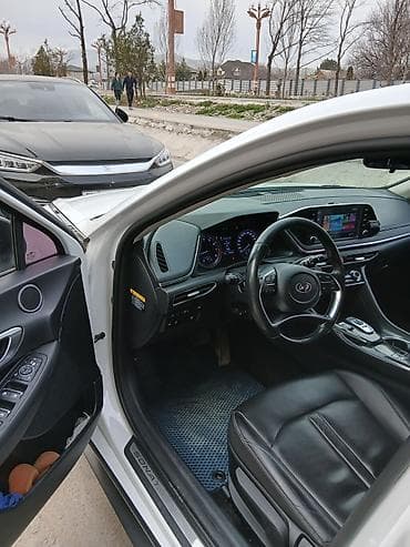 dodge charger: Hyundai Sonata: 2019 г., 2 л, Автомат, Газ, Седан — 3