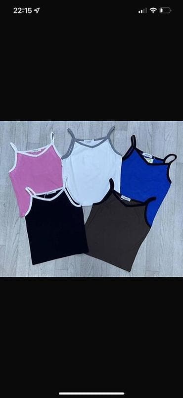 Толстовки, худи: Женские топы на тонких и широких бретелях, укороченные. Модели и — 1