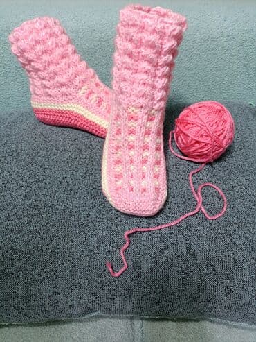 курсы технолога швейного производства в бишкеке: Вязаные тапочки -носочки 🩷💜💜💜💜 — 6