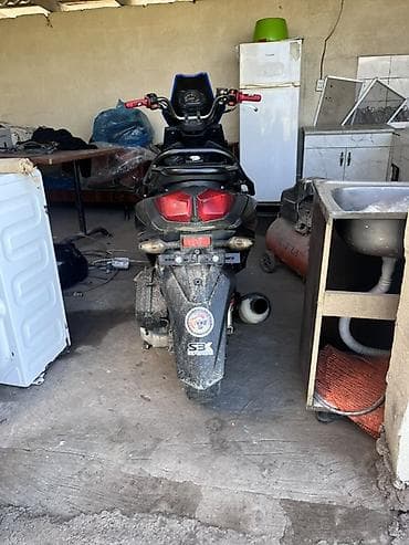 golf iv: Скутер DRT Racer, черный - Тип: бензиновый скутер/мопед - Двигатель — 2