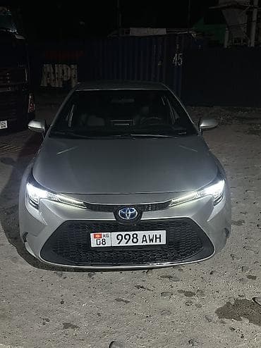 Toyota Levin: 2020 г., 1.8 л, Гибрид — 2