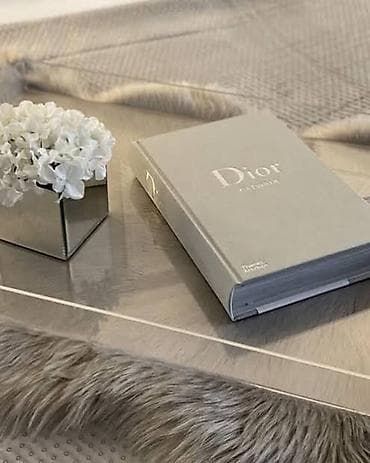 форевер каталог: Книга: Dior Catwalk. The Complete Collections Издательство: Thames — 1
