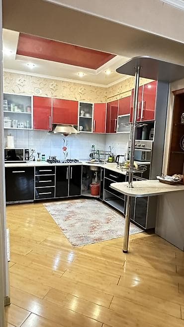 Кухонный гарнитур, Б/у, цвет - Красный, МДФ, Самовывоз