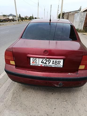 2000: Volkswagen Passat: 2000 г., 2.3 л, Механика, Бензин, Седан — 2