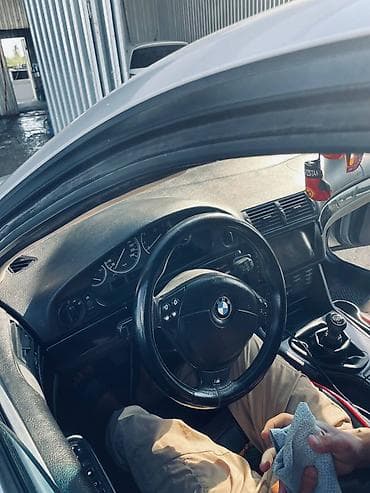 Унаа: BMW 5 series: 2000 г., 2.5 л, Кол менен иштөөчү, Бензин, Седан — 8