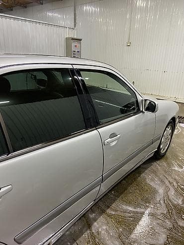 электромобиль weltmeister w6: Mercedes-Benz E-Class: 2000 г., 2 л, Механика, Бензин, Седан — 4