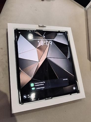 k zoom: Honor Magic V, Б/у, 256 ГБ, цвет - Черный, 2 SIM — 3