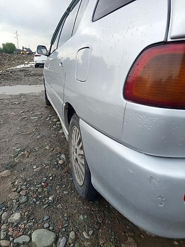 Унаа сатуу: Toyota Ipsum: 1997 г., Универсал — 2
