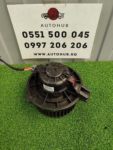 запчасти матор: Электрический моторчик Hyundai 2015 г., Б/у, Оригинал — 1