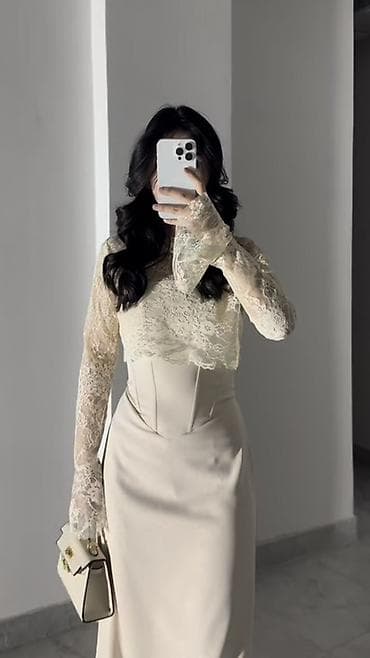 devit 3: Вечернее платье, Классическое, Длинная модель, Креп, Шлейф, Корсет, Открытая спина, M — 2