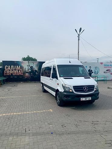 бизнем: Пассажирский микроавтобус Mercedes‑Benz Sprinter (длинная база — 10