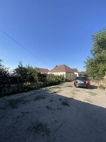 Дома: Срочно! Продаются дом с участком 10 соток газ вода всё есть !! Цена — 1