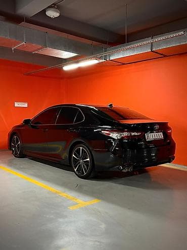 ауди а6 с4 1: Toyota Camry: 2019 г., Седан — 3