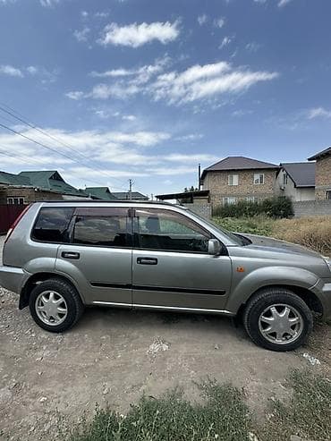 corolla 2016: Nissan X-Trail: 2002 г., 2 л, Автомат, Бензин, Универсал — 2