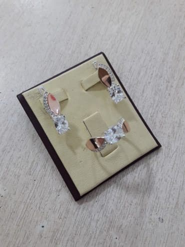 набор пандора: Набор СЕРЕБРО с золотом 8карат(золото не стирается) 925пробы камни — 2