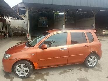 Mazda: Mazda Demio: 2003 г., 1.5 л, Механика, Бензин, Хэтчбэк — 3