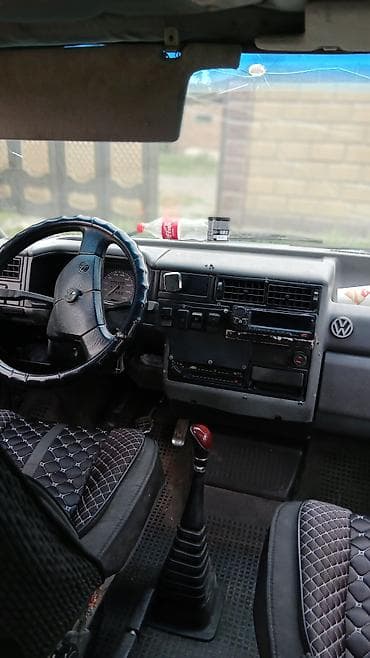 9: Volkswagen Transporter: 1991 г., 1.9 л, Механика, Дизель, Бус — 7