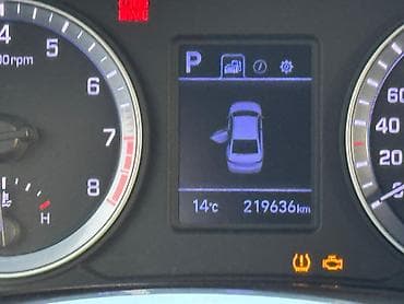 равно р3: Hyundai Sonata: 2020 г., Автомат, Газ, Седан — 8