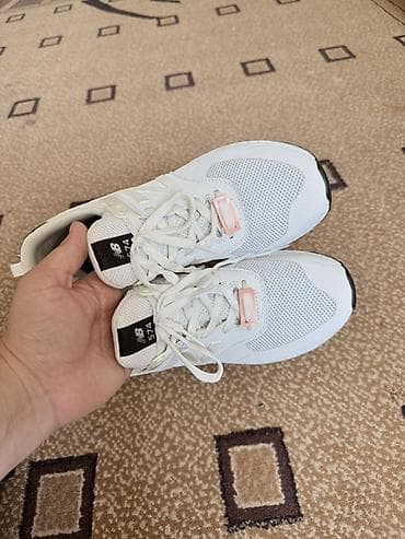 second hend: Кроссовки New Balance 574 Sport, белые

- Модель: 574 оригинал — 6