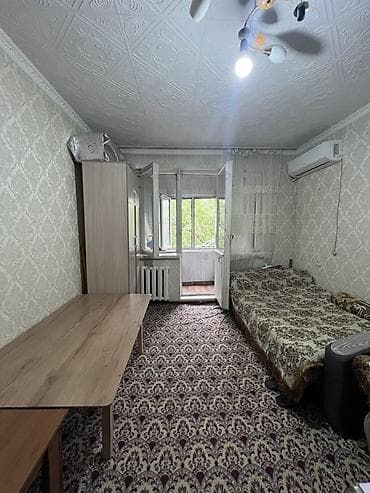 Недвижимость: 2 комнаты, 43 м², 104 серия, 4 этаж, Косметический ремонт — 1