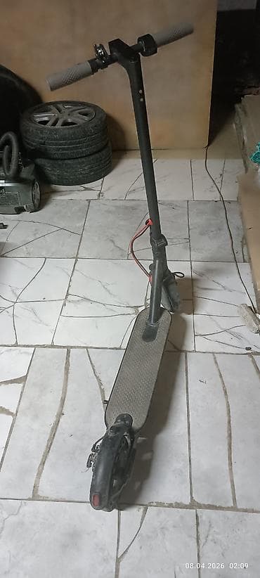 складные: Электросамокат, Б/у — 2