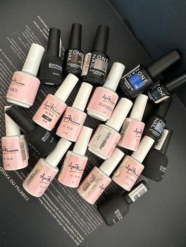 коммерческое помещение под бизнес: Продаются 35 гель лаков абсолбтно новые, пилка и наклейки для пилки 2 — 1