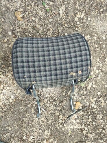 Продам подголовник отдам за 1200сом Мерс Ешка 1993г В отличном