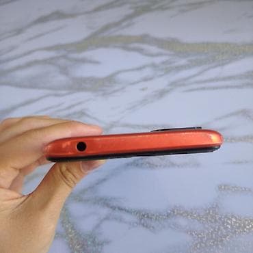 poco м5s: Redmi, Redmi 9C, Б/у, цвет - Оранжевый — 3