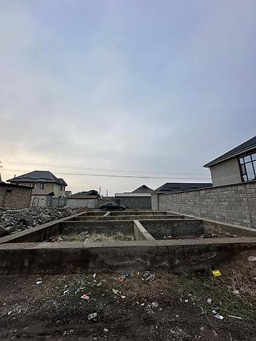 бишкек жер участок: 4 соток, Курулуш, Кызыл китеп — 1