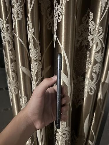i5 10100f: IPhone 11, 128 ГБ, черный - Экран 6.1" Super Retina XDR (OLED), True — 4