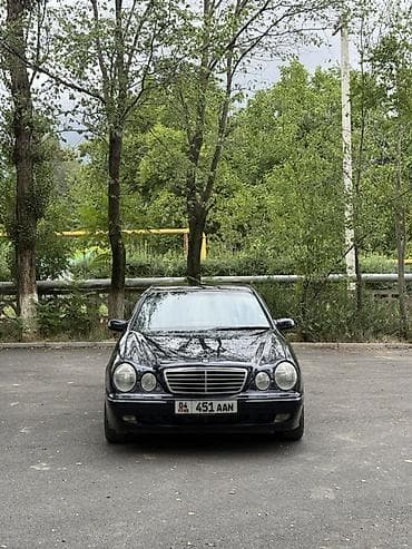 Унаа: Mercedes-Benz E-Class: 2001 г., 2 л, Кол менен иштөөчү, Бензин, Седан — 1